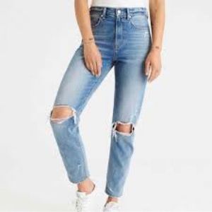 American eagle soft knit ripped jeans size 2 regular fit